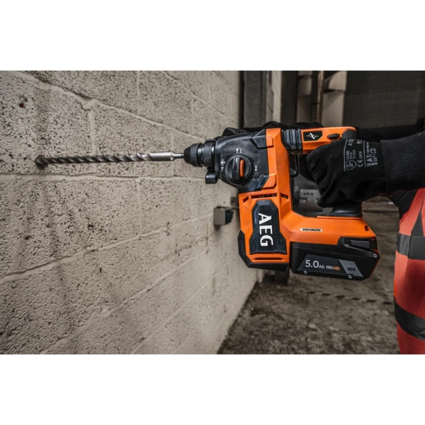 фото бесщеточный перфоратор aeg bbh18bl2-502c sds+, 18в