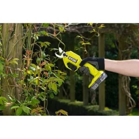 фото аккумуляторный секатор ryobi one+ ry18sca-0 5133005024